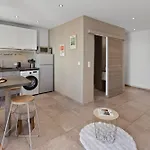 شقة L'aristide - Hypercentre - Spacious - Ac *